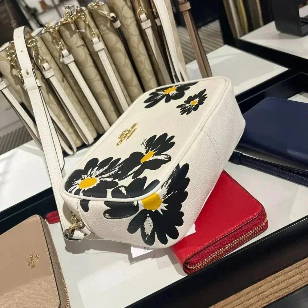 JAMIE CAMERA BAG WITH FLORAL PRINT (COACH CZ598) GOLD/CHALK MULTI - Picture 7 of 11